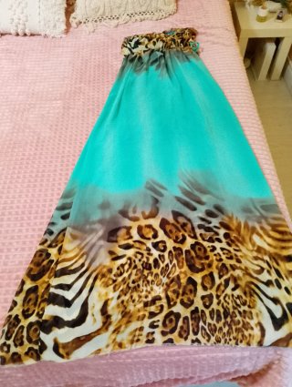 Vestido palabra de honor estampado