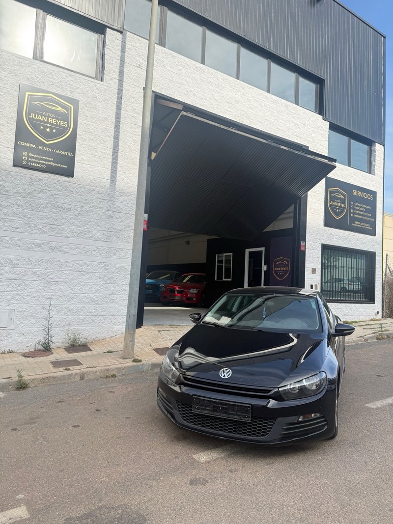 Volkswagen Scirocco 2009 - foto 1