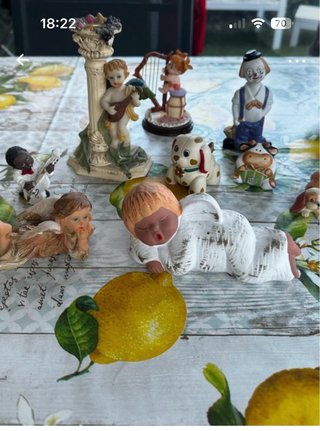 Statuette in ceramica € cad.