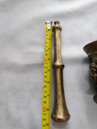 Almirez de bronce con mortero