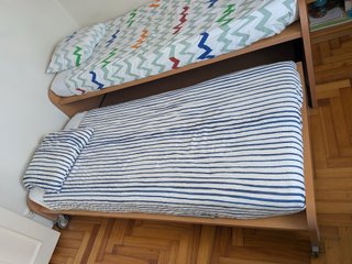 Cama nido con cajones de madera