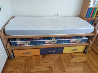 Cama nido con cajones de madera
