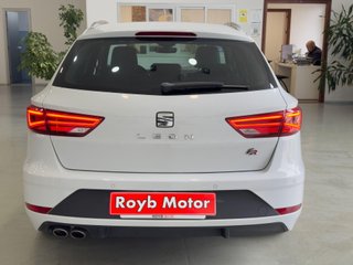 SEAT León FR Edition Plus 2.0 TDI 110kW DSG-7 S&S