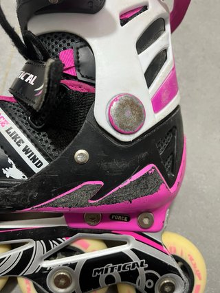 Patines infantiles rosas  ajustables 35-38
