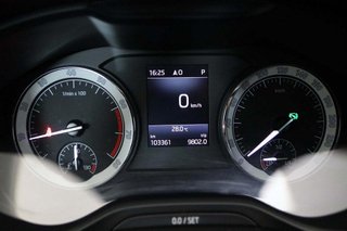 ŠKODA Yeti KAROQ 1.5 TSI DSG AMBITION 5P