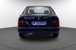 Mercedes-Benz Clase E E-CLASS 300 CE 24V 2P