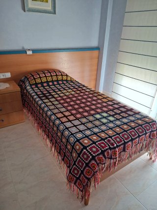 Colcha ganchillo artesanal multicolor