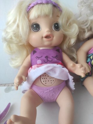Lote muñecas bebé pipi