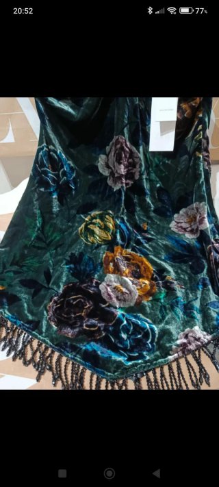 Vestido Terciopelo Zara Floral