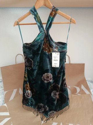 Vestido Terciopelo Zara Floral
