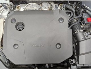 Volvo V60 2.0 B4 (D) Momentum Pro Auto