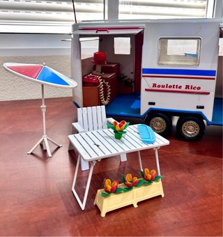 Caravana Roulotte de Rico con accesorios