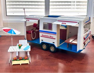 Caravana Roulotte de Rico con accesorios