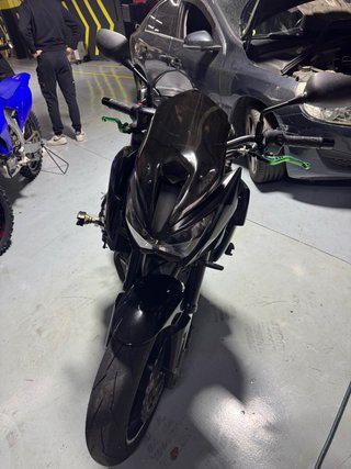 Kawasaki Z800 E Negra