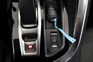 Peugeot 3008 1.6 HYBRID 225 E-AUTO ALLURE 5P