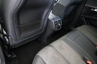 Peugeot 3008 1.6 HYBRID 225 E-AUTO ALLURE 5P