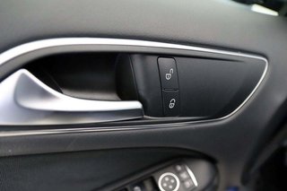 Mercedes-Benz Clase B B-CLASS 180 CDI BLUE EFFICIENCY 5P