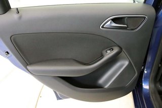 Mercedes-Benz Clase B B-CLASS 180 CDI BLUE EFFICIENCY 5P