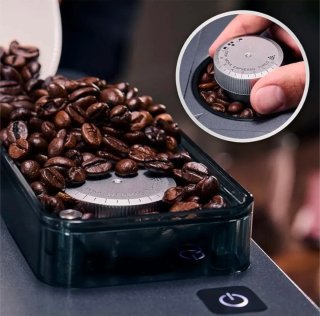 Cafetera Cecotec Grind&Latte