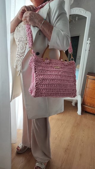 Borsa uncinetto fatta a mano rosa