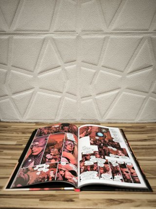 Cómic Marvel Los Vengadores Desunidos
