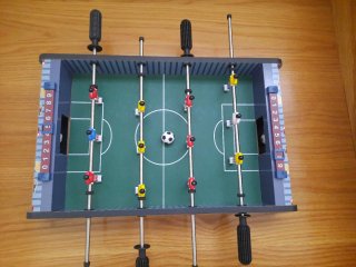 Futbolín infantil de mesa