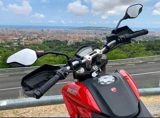 Ducati Hypermotard 939