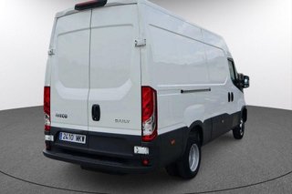 Iveco DAILY 3.0 T 40C 14N V 3520L/H3 13.4 M3 CNG 4P