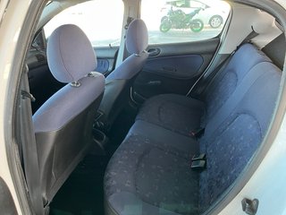 Peugeot 206 2000