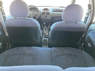 Peugeot 206 2000