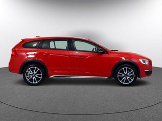 Volvo V60 Cross Country D4 SUMMUM AUTO