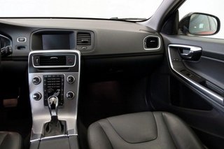 Volvo V60 Cross Country D4 SUMMUM AUTO