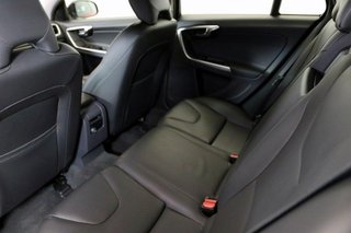 Volvo V60 Cross Country D4 SUMMUM AUTO