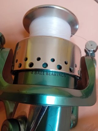 Carrete de pesca SH70