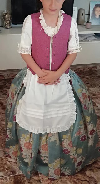 Traje de Huertana 6/9 años