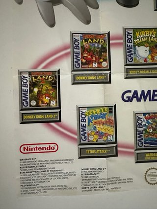 Póster promocional Nintendo 64 y Game Boy