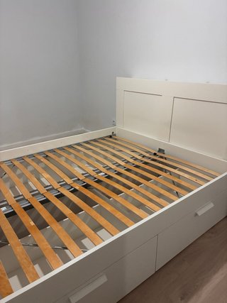 Somier de madera y metal