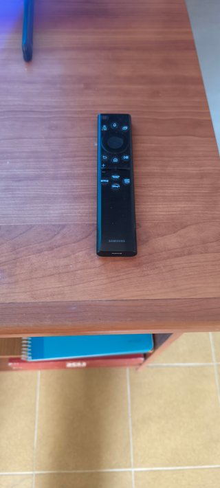Samsung QE50Q64BAUXXC pantalla rota