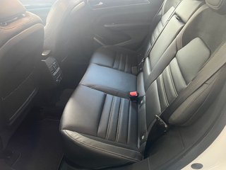 Renault Arkana híbrido SOLO 27.000 kms!! 2023