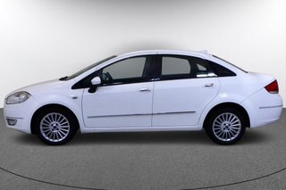 Fiat Linea sedán 1.6 MULTIJET 16V 105BHP EMOTION 4P