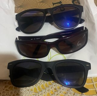 Gafas de sol negras estilo Wayfarer
