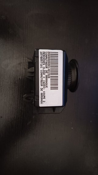2079057101  EZS MERCEDES BOMBIN CONMUTADOR CERRADU