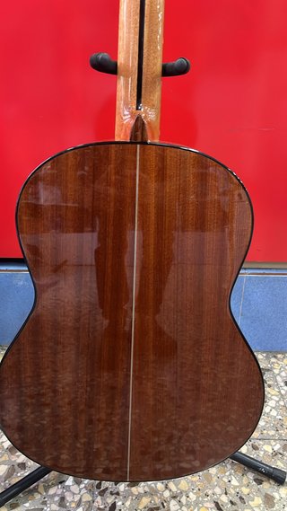 Guitarra Admira A2