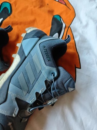 Zapatillas Adidas Gore-Tex niño