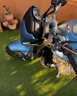 Honda CB600F Hornet Naked Moto