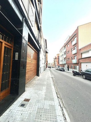 Garaje en venta en Ca n'Aurell en Terrassa