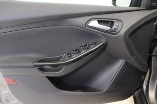 Ford Focus 2.0 TDCI 150 TITANIUM POWERSHIFT 5P