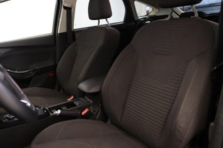 Ford Focus 2.0 TDCI 150 TITANIUM POWERSHIFT 5P