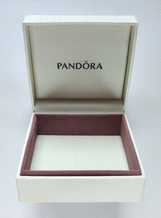 Caja original Pandora estuche rígido blanco