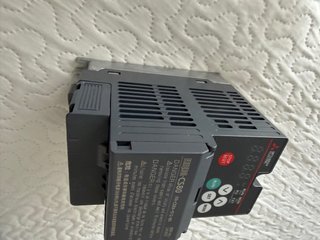 Variador de frecuencia Mitsubishi FR-CS84-012-60